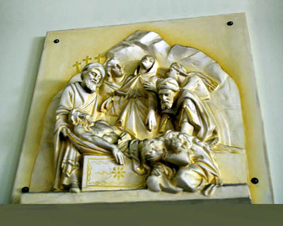 Stations of the Cross Statue 14