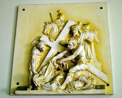 Stations of the Cross Statue 9